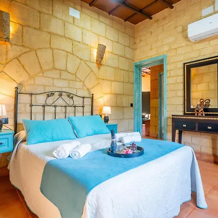 Carmo Holiday home *
